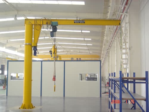 定柱式旋臂起重机